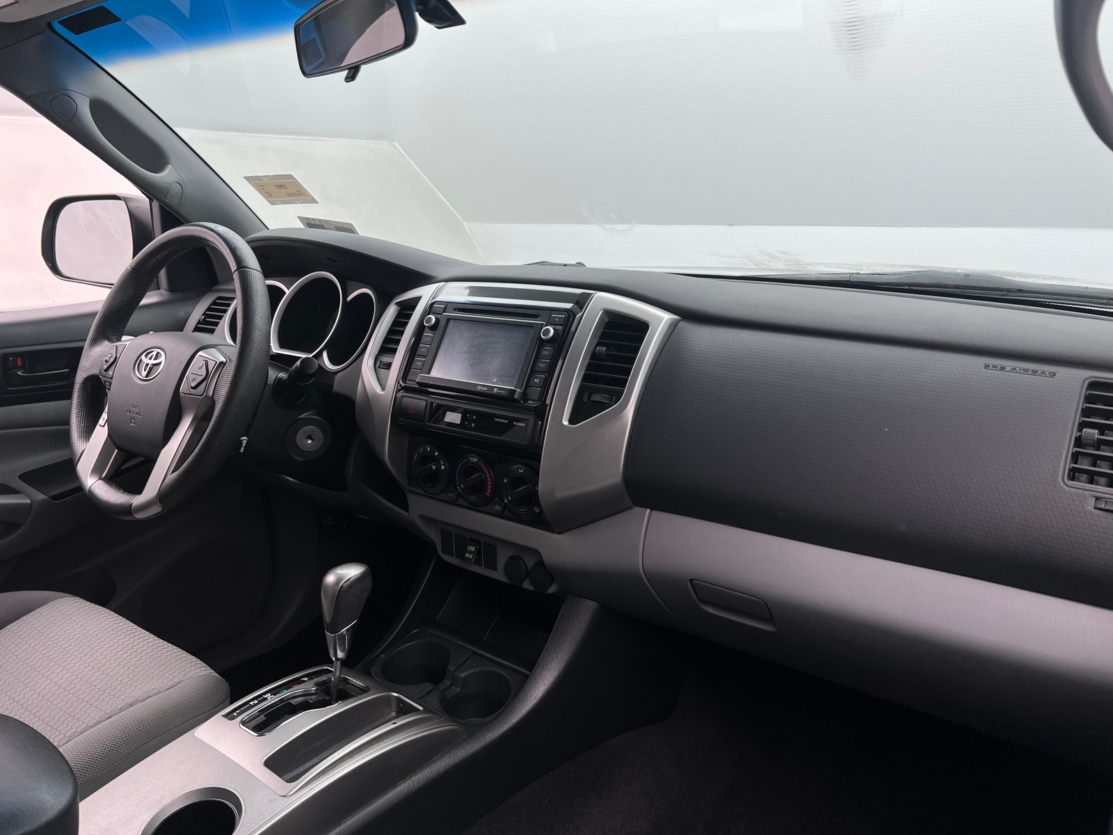 Thumbnail: 2014 Toyota Tacoma - 3