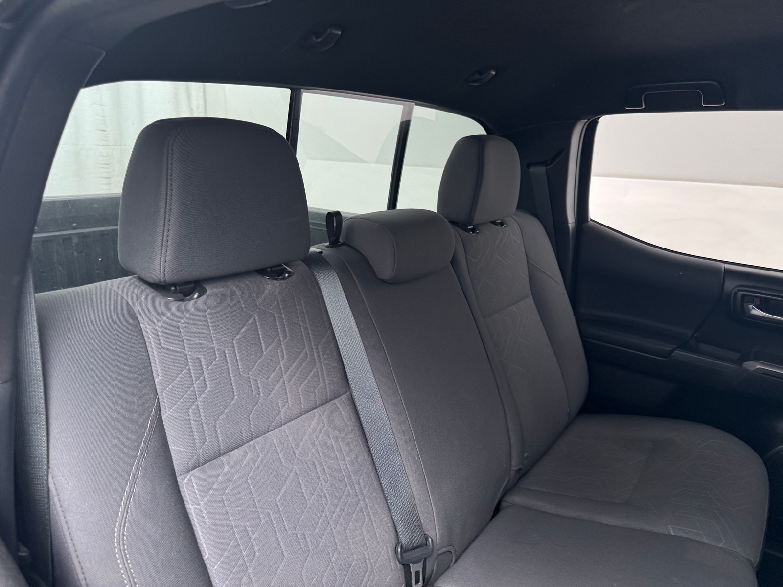 Thumbnail: 2019 Toyota Tacoma - 6