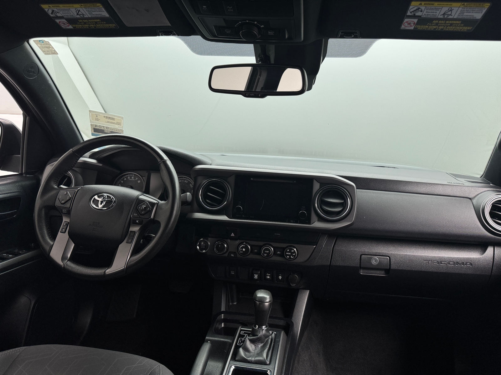 Thumbnail: 2019 Toyota Tacoma - 3