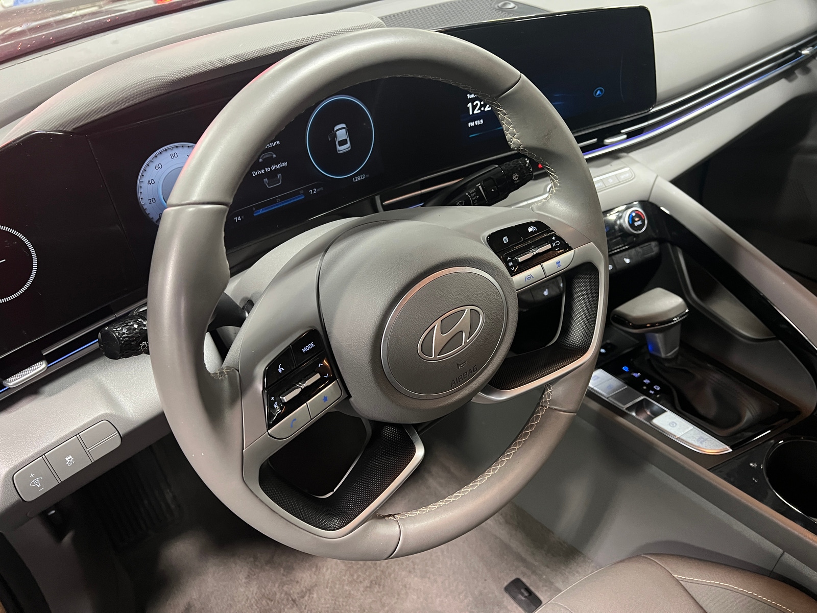 Thumbnail: 2025 Hyundai Elantra - 5
