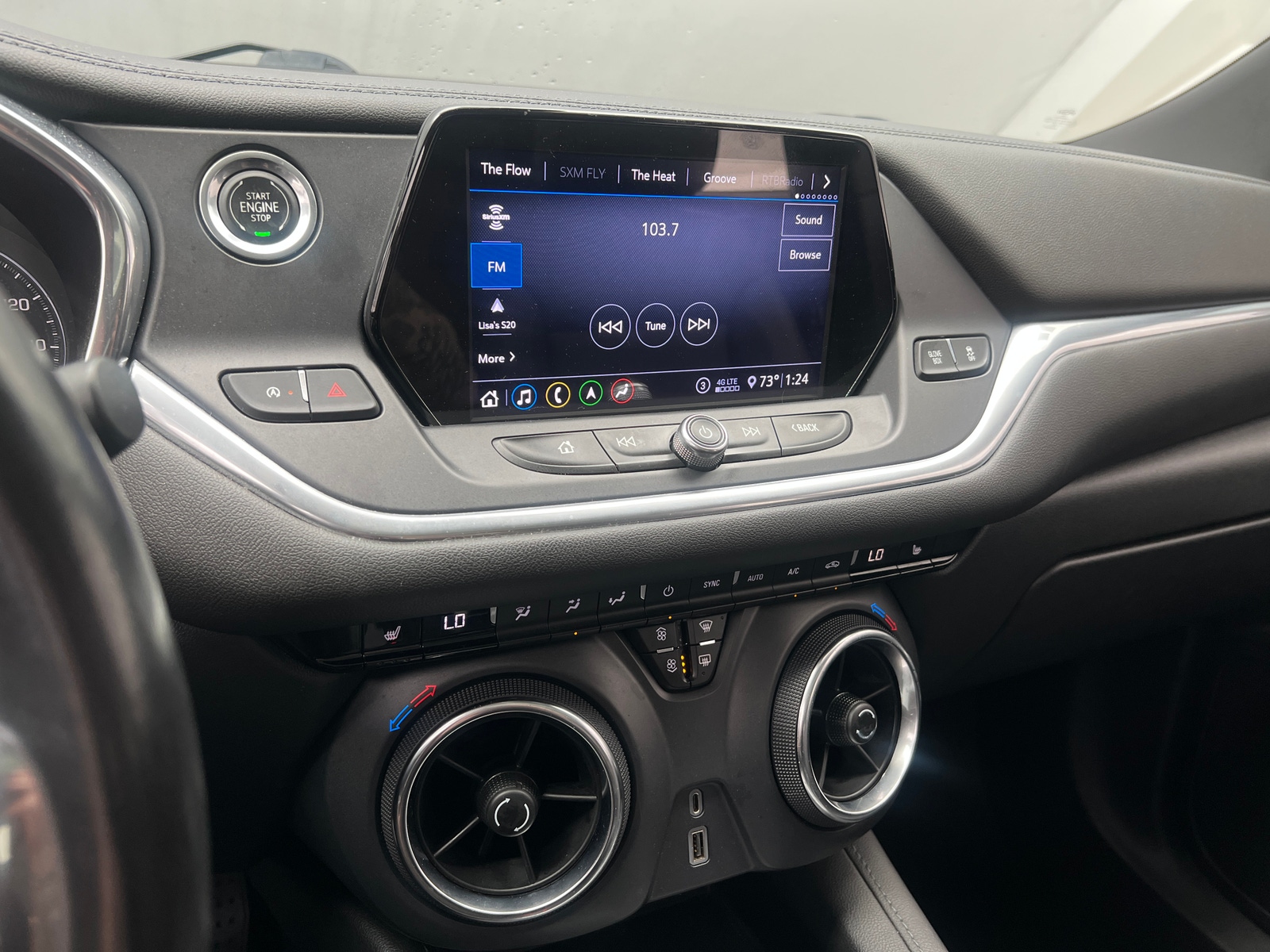 Thumbnail: 2020 Chevrolet Blazer - 3