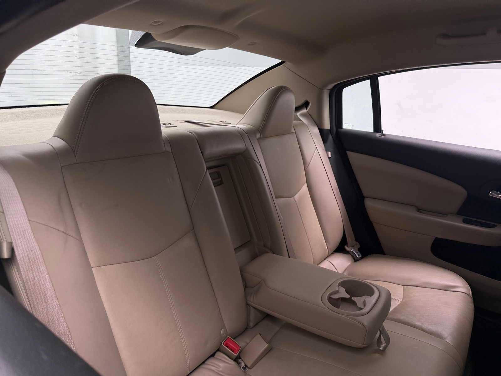 Thumbnail: 2013 Chrysler 200 - 5