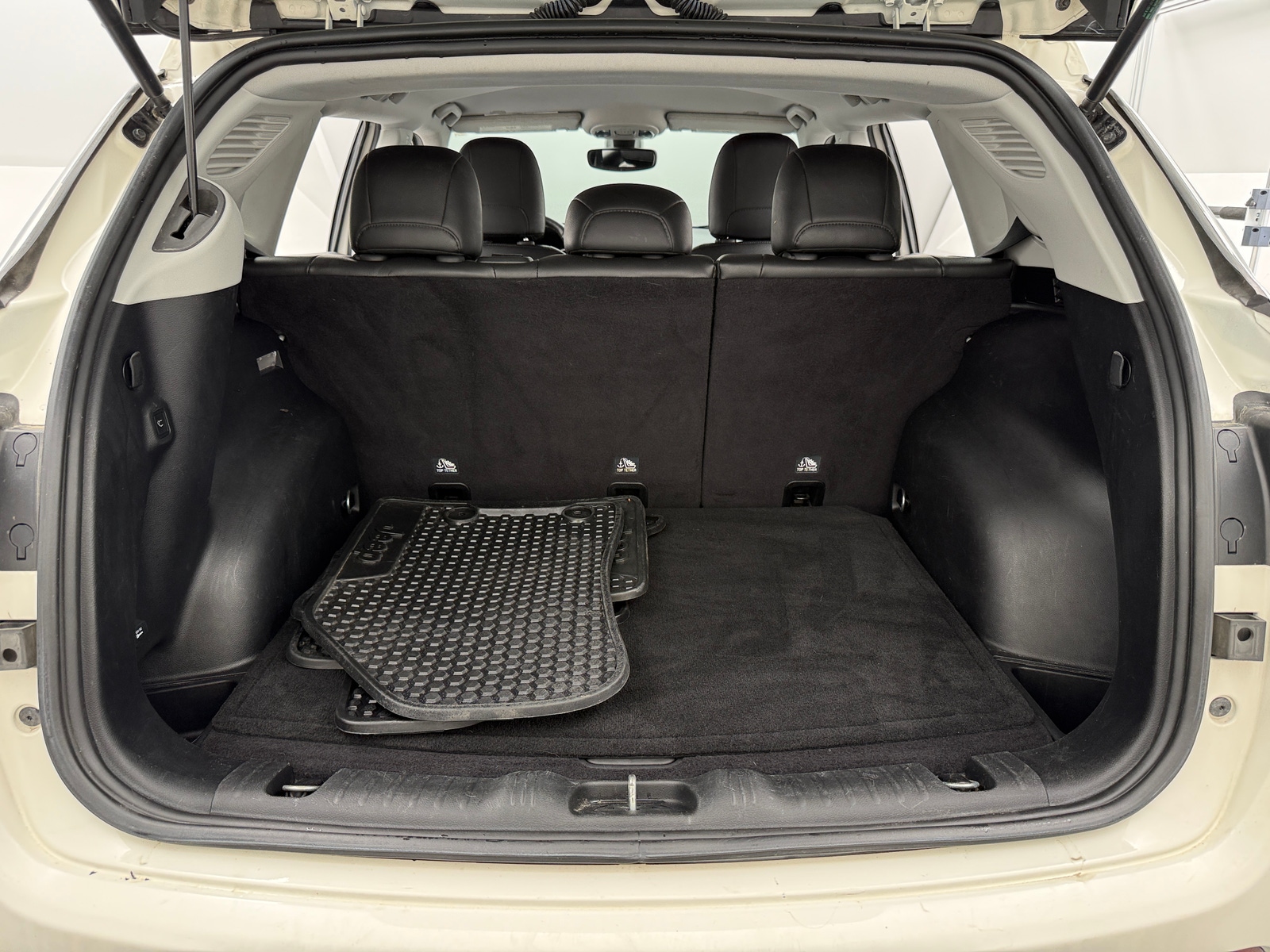 Thumbnail: 2019 Jeep Compass - 6