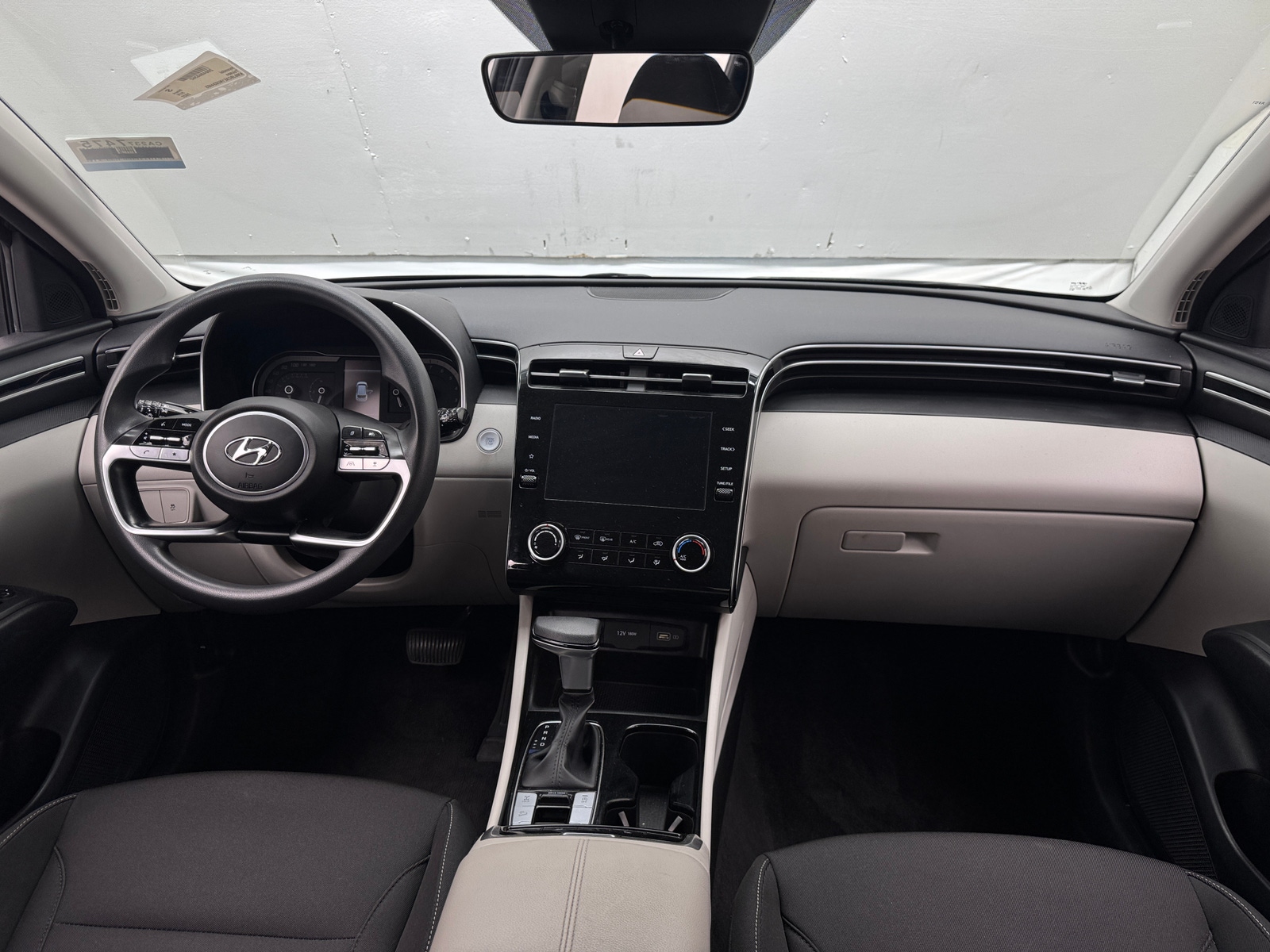 Thumbnail: 2022 Hyundai Tucson - 3