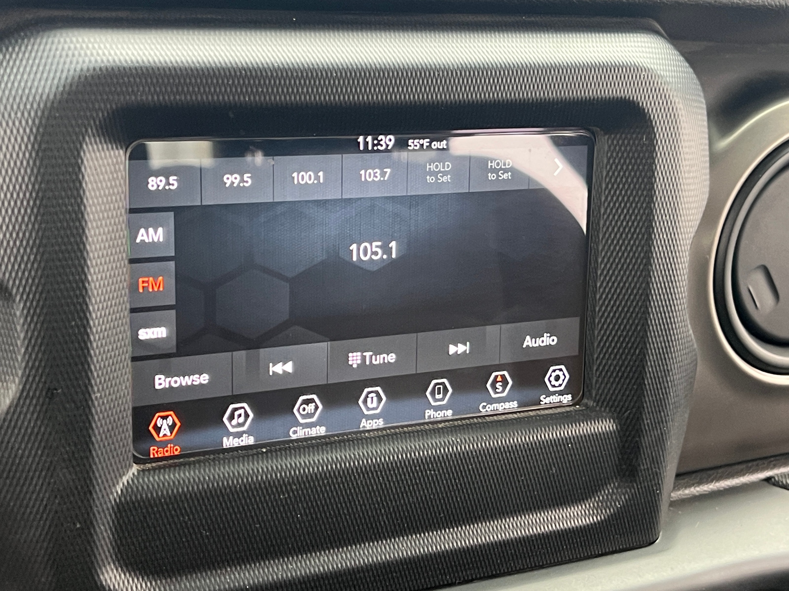 Thumbnail: 2020 Jeep Gladiator - 4
