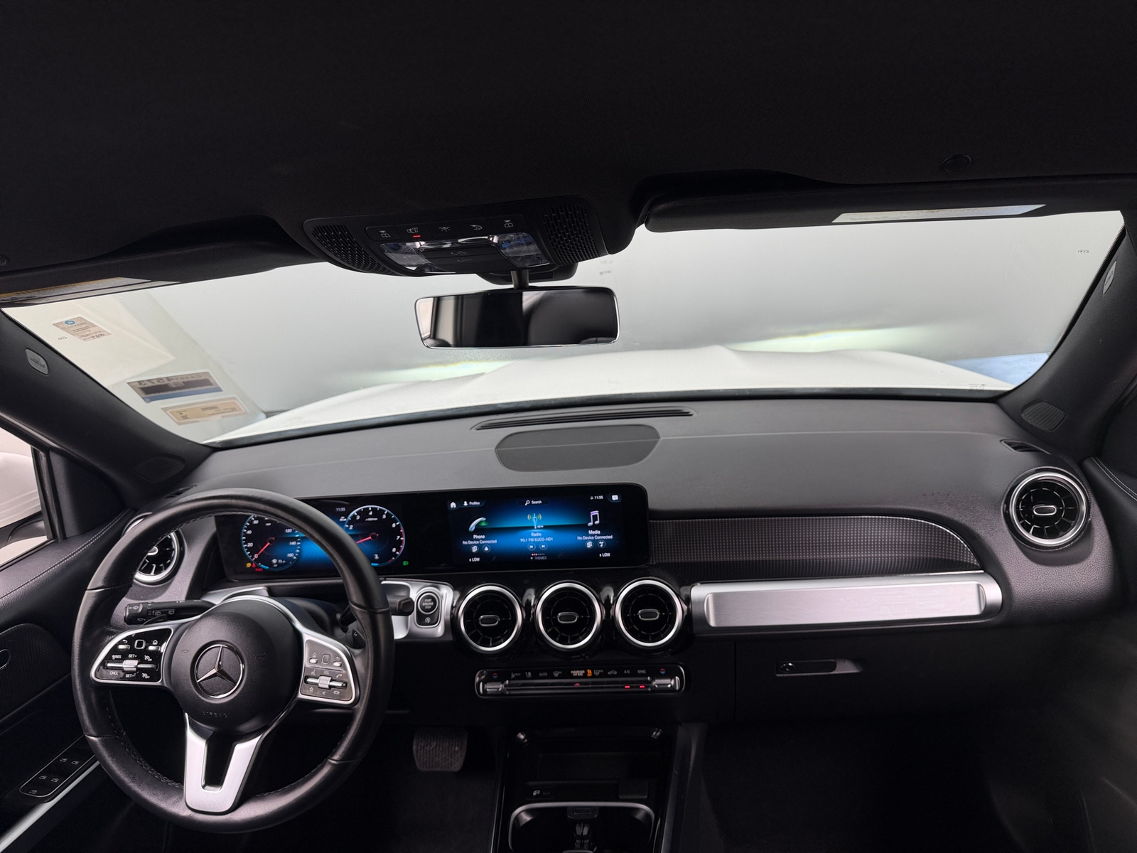 Thumbnail: 2023 Mercedes-Benz GLB - 2