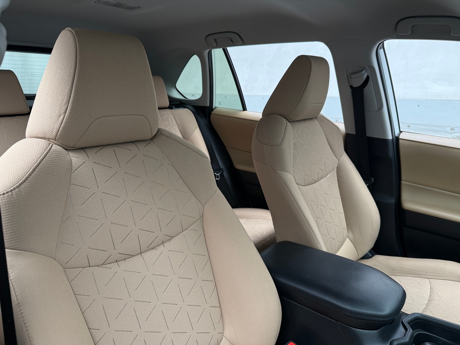Thumbnail: 2020 Toyota RAV4 - 2