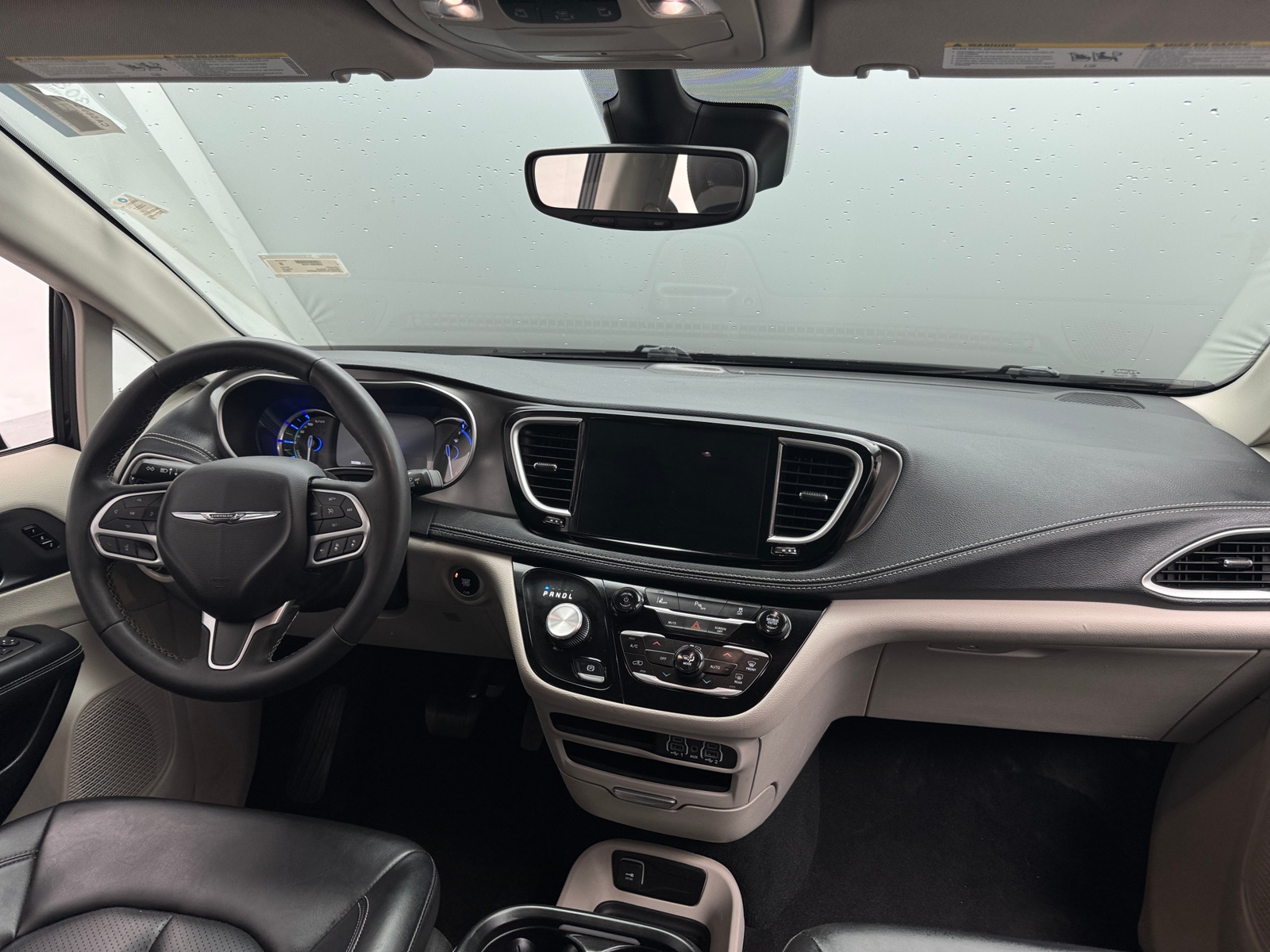 Thumbnail: 2024 Chrysler Pacifica - 2
