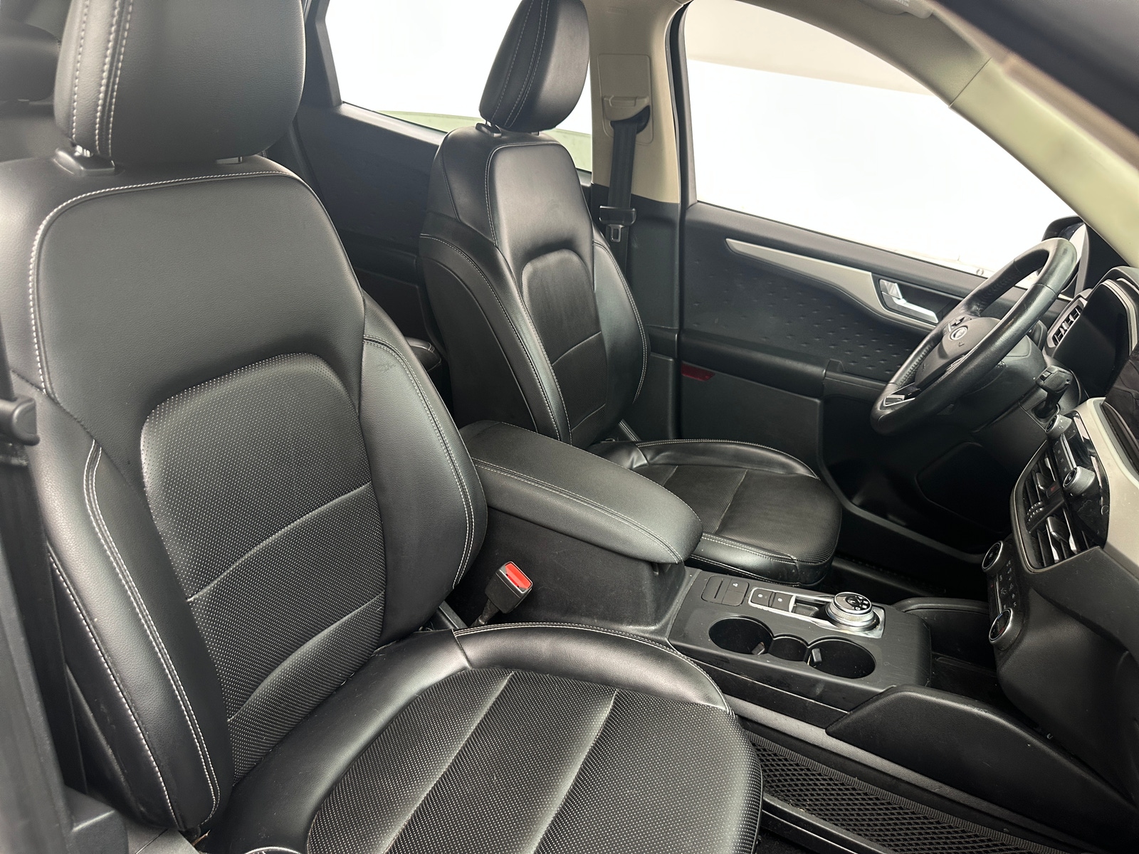 Thumbnail: 2020 Ford Escape - 2