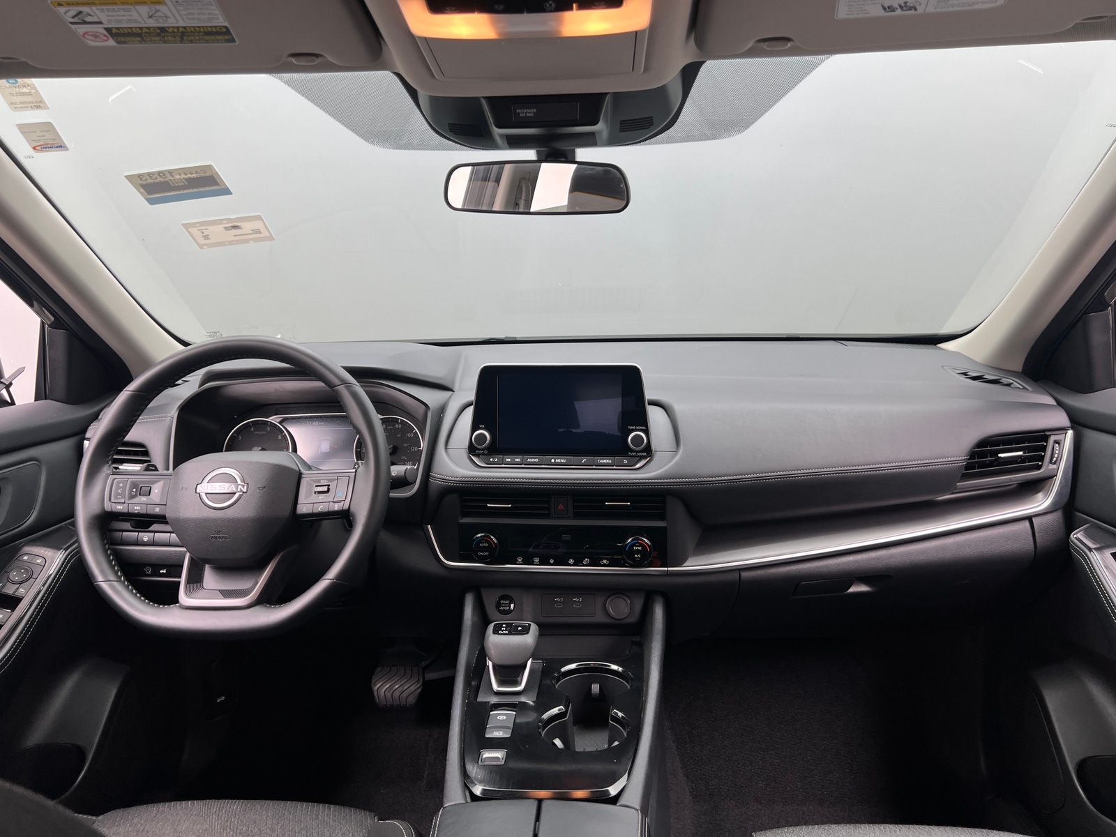 Thumbnail: 2025 Nissan Rogue - 3