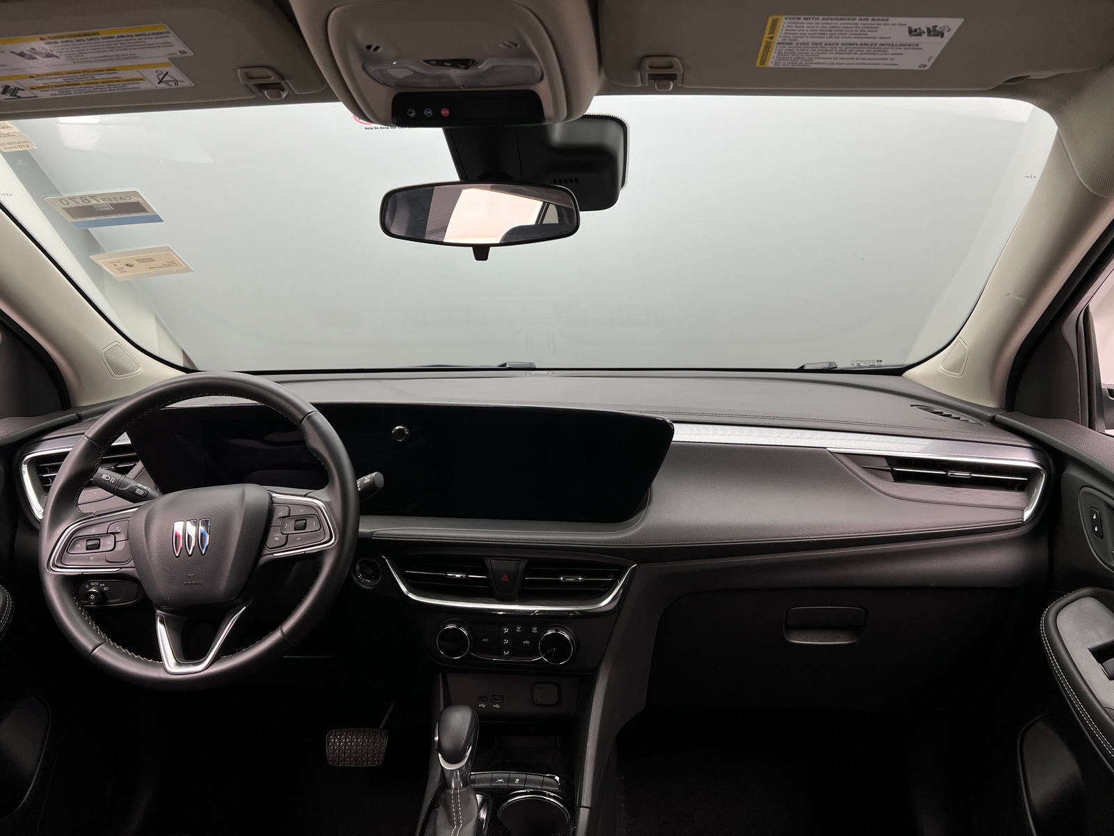 Thumbnail: 2025 Buick Encore GX - 2