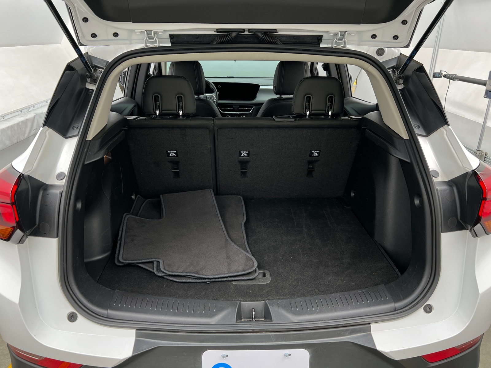 Thumbnail: 2025 Buick Encore GX - 6