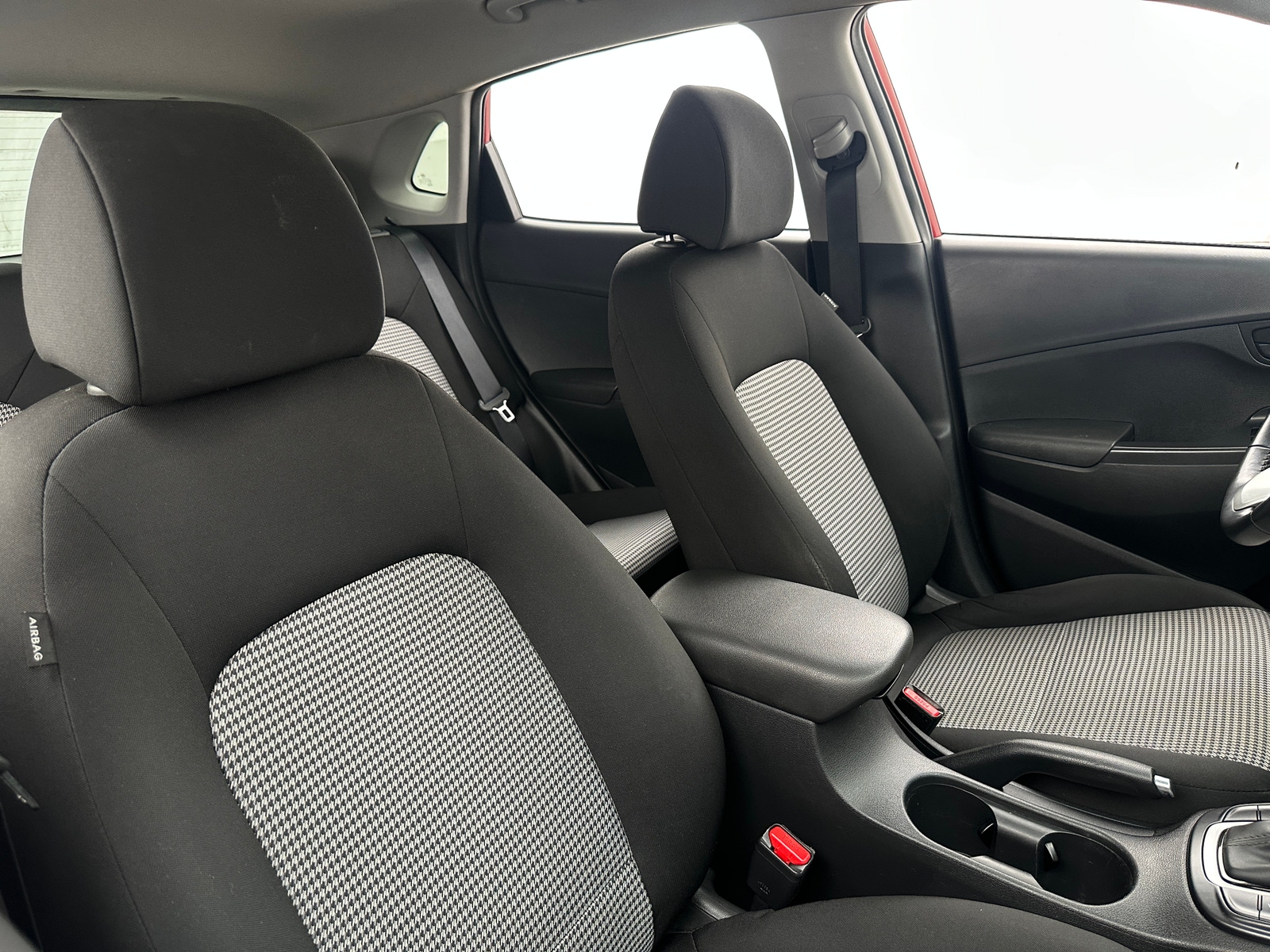 Thumbnail: 2019 Hyundai Kona - 2