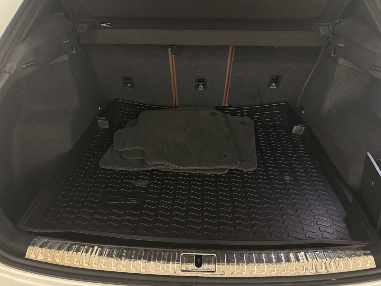 Thumbnail: 2022 Audi Q3 - 6