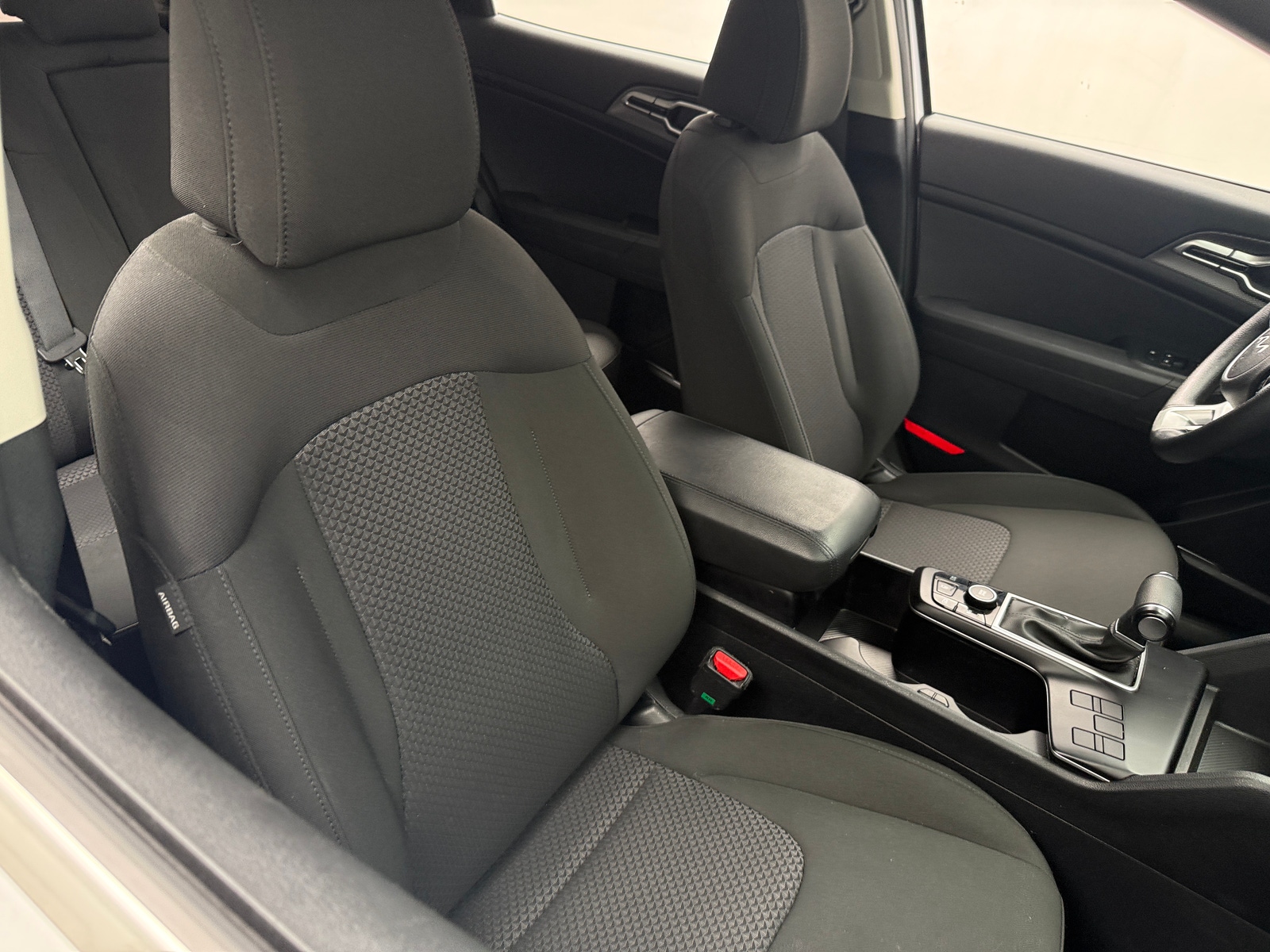 Thumbnail: 2025 Kia Sportage - 2
