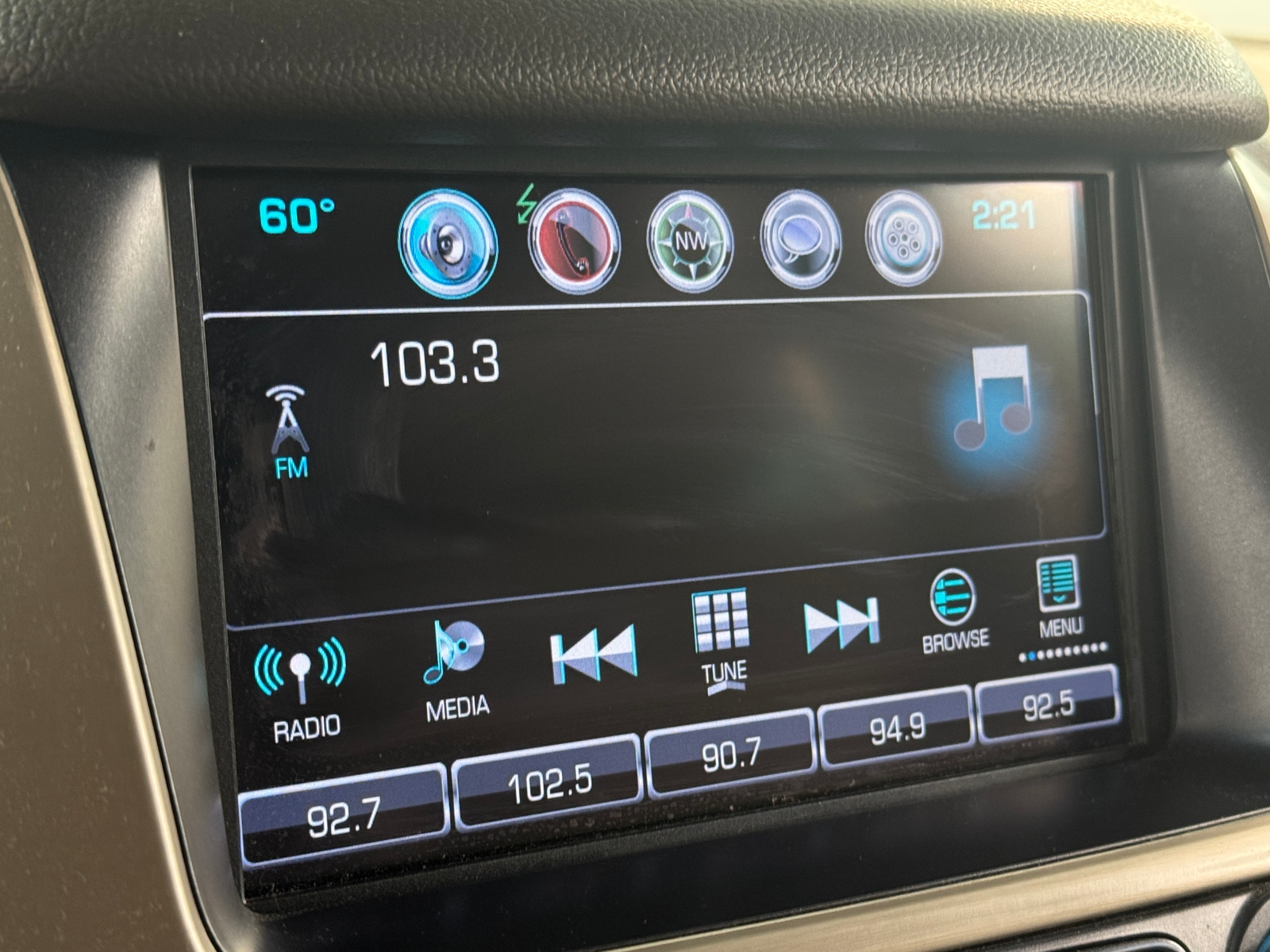 Thumbnail: 2018 GMC Yukon - 3