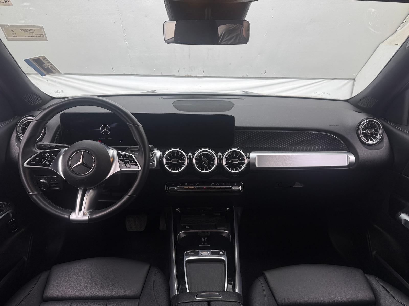 Thumbnail: 2024 Mercedes-Benz GLB - 2