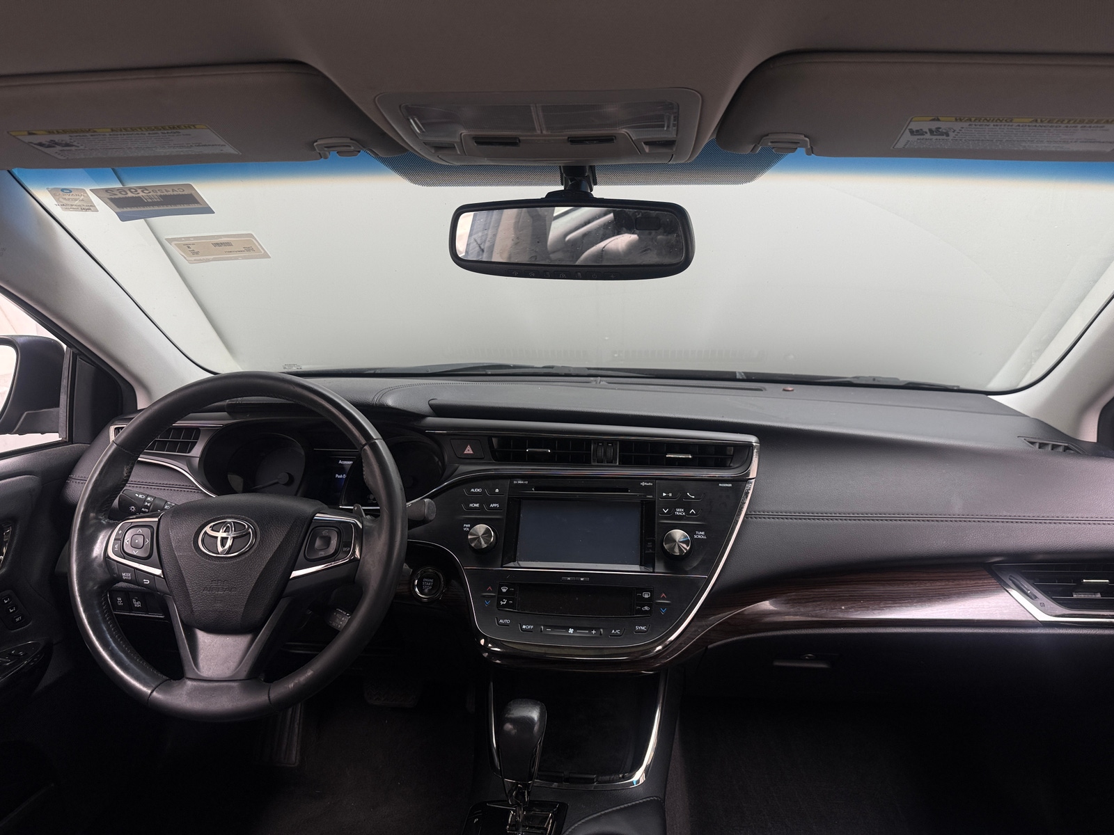 Thumbnail: 2015 Toyota Avalon - 2