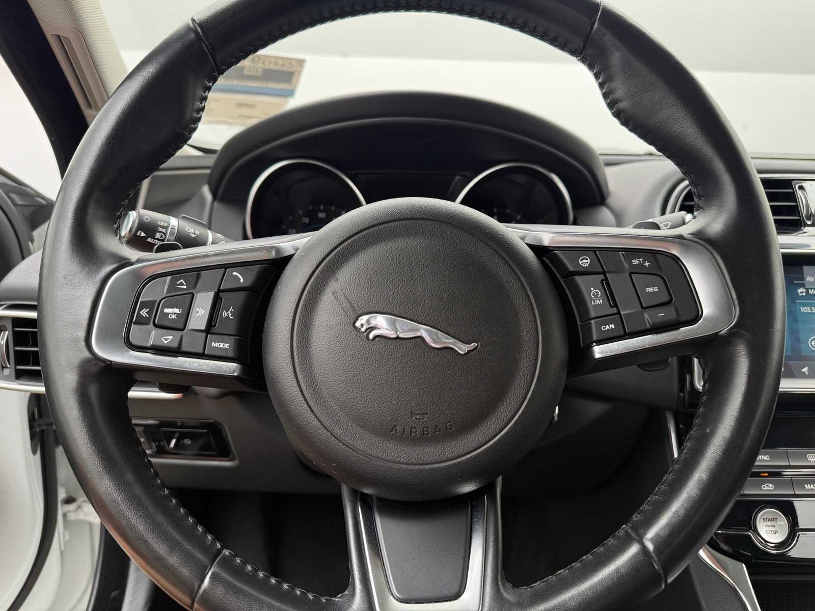 Thumbnail: 2019 Jaguar XE - 4
