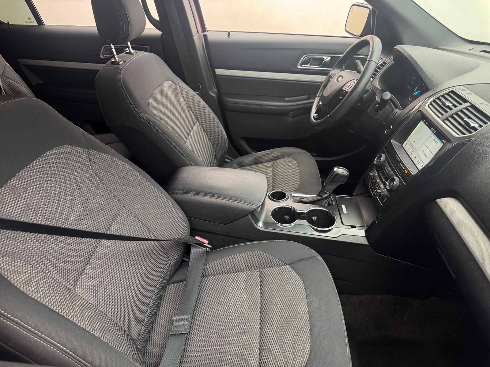 Thumbnail: 2017 Ford Explorer - 2