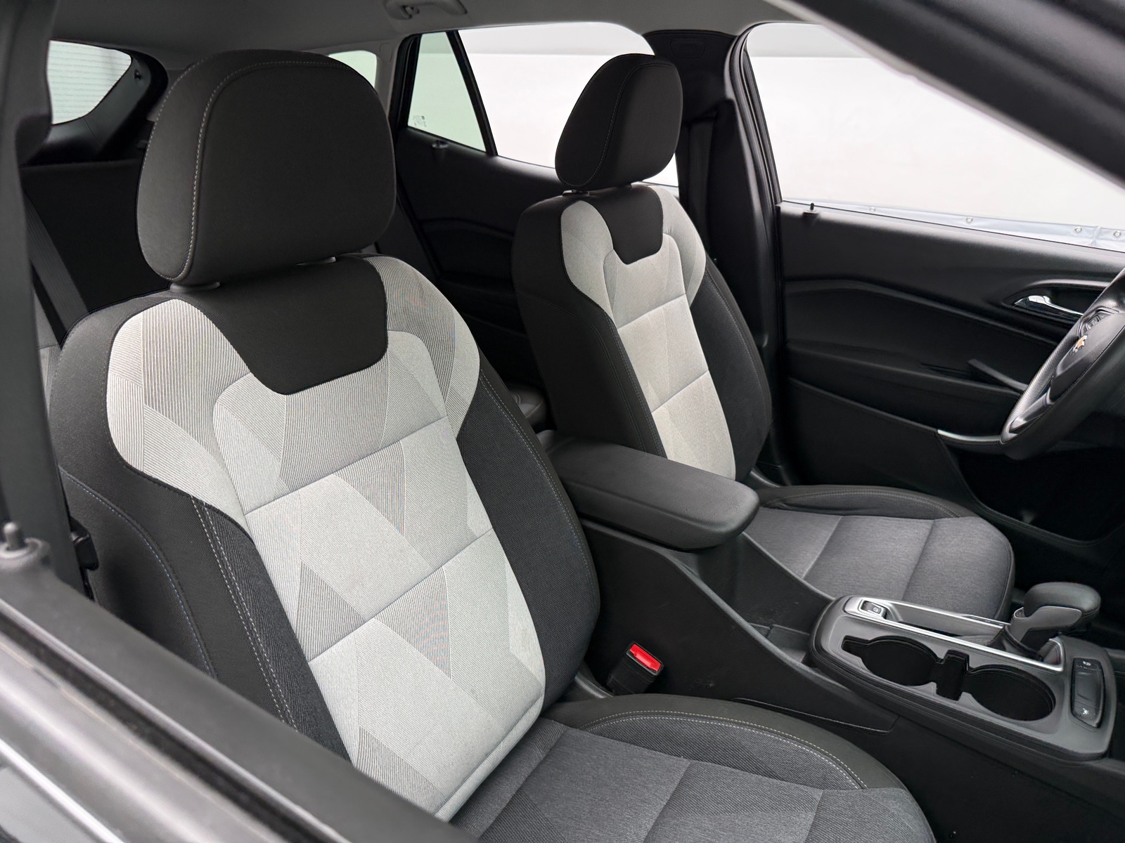Thumbnail: 2024 Chevrolet Trax - 2