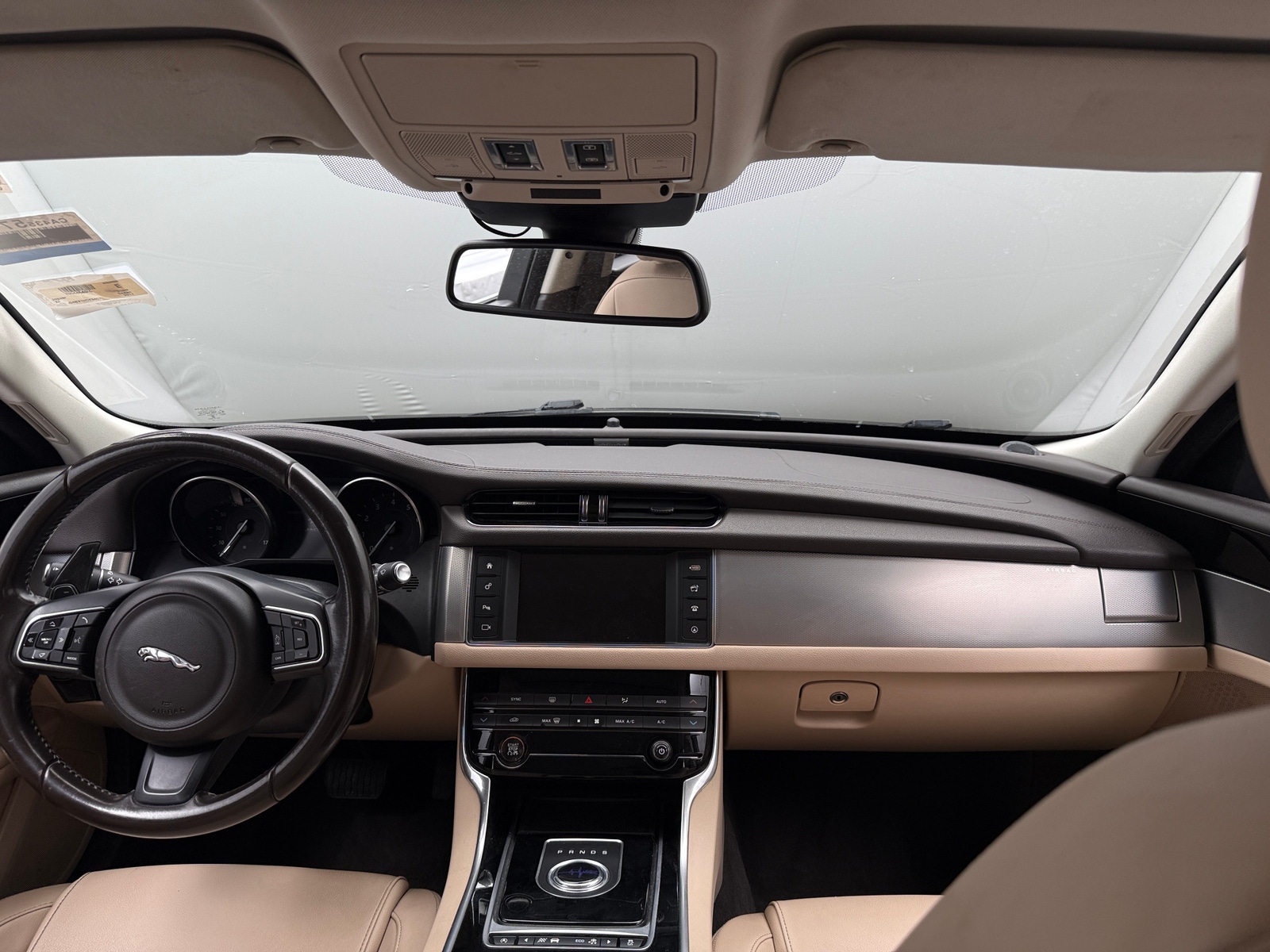 Thumbnail: 2017 Jaguar XF - 2