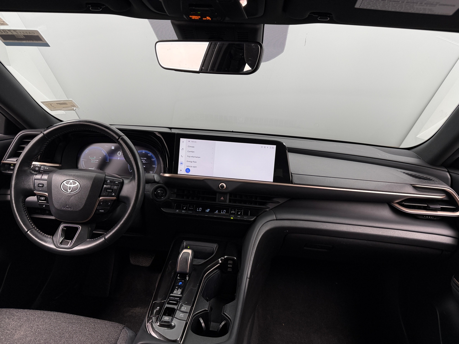 Thumbnail: 2024 Toyota Crown - 3