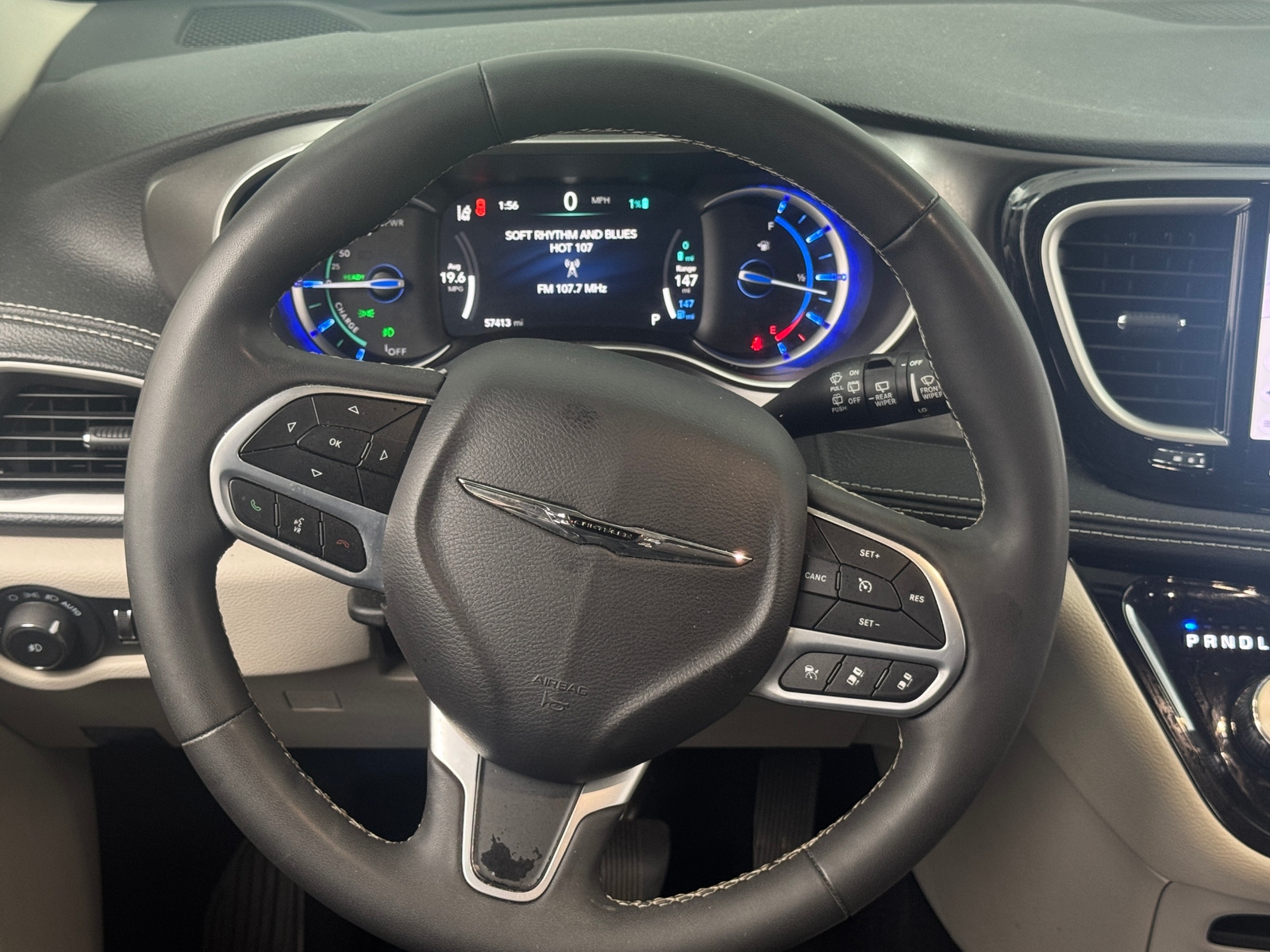 Thumbnail: 2024 Chrysler Pacifica - 4