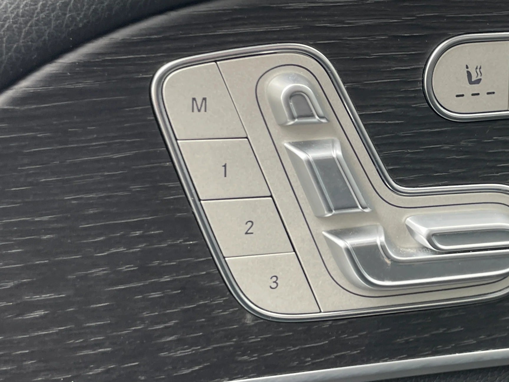 2024 Mercedes-Benz GLS Base - Photo 23