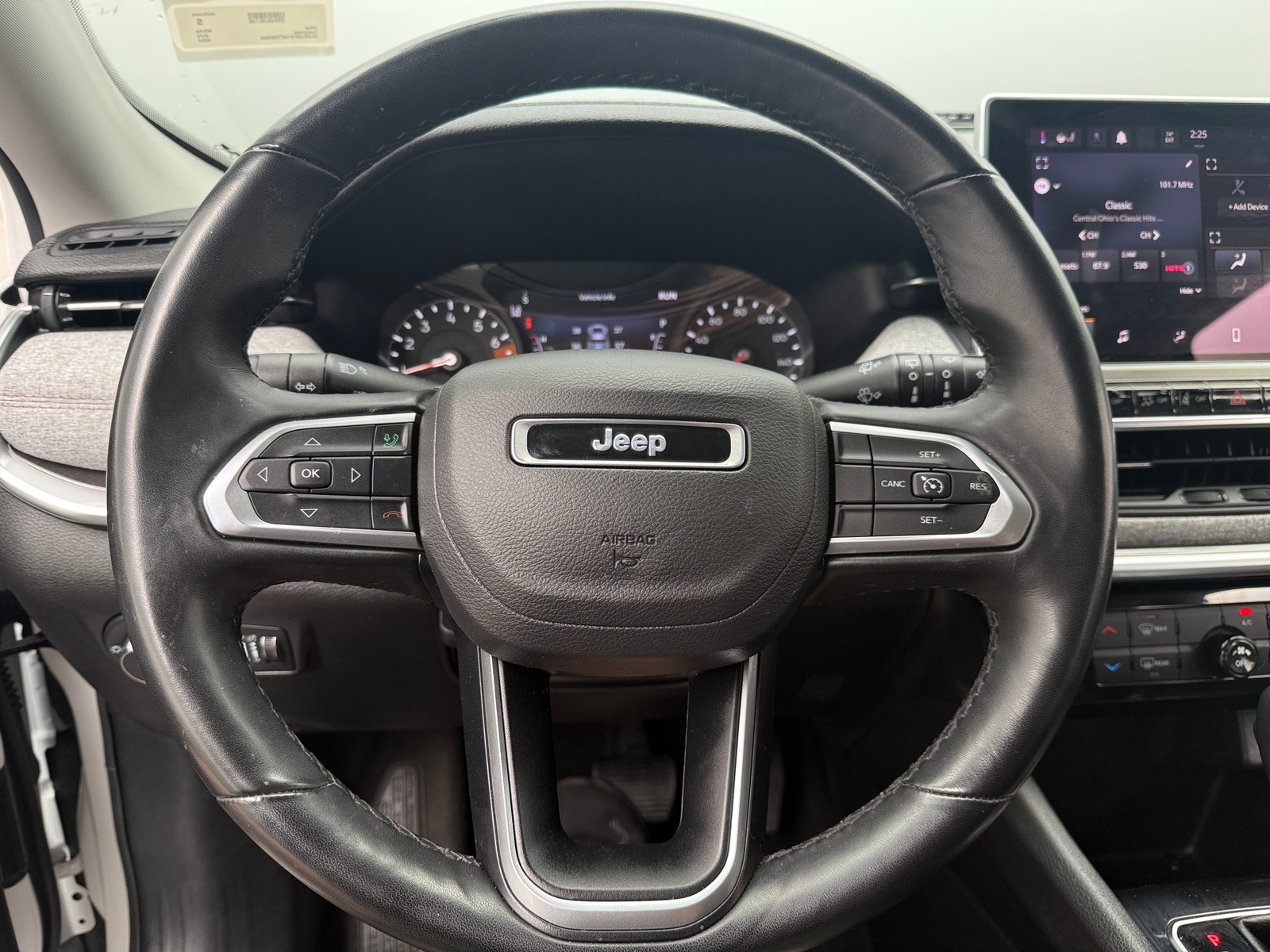 Thumbnail: 2022 Jeep Compass - 4