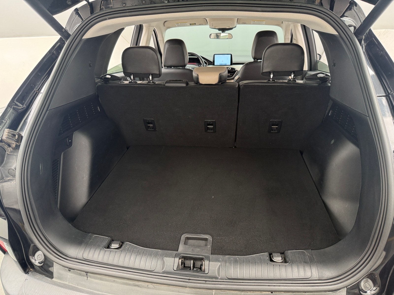 Thumbnail: 2021 Ford Escape - 6