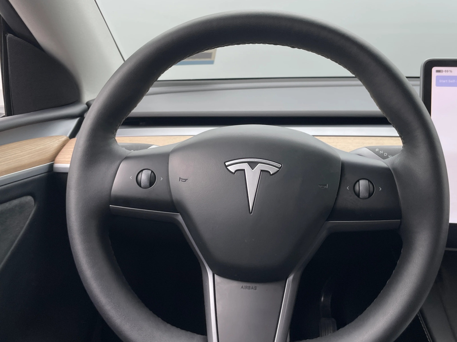 Thumbnail: 2024 Tesla Model Y - 3