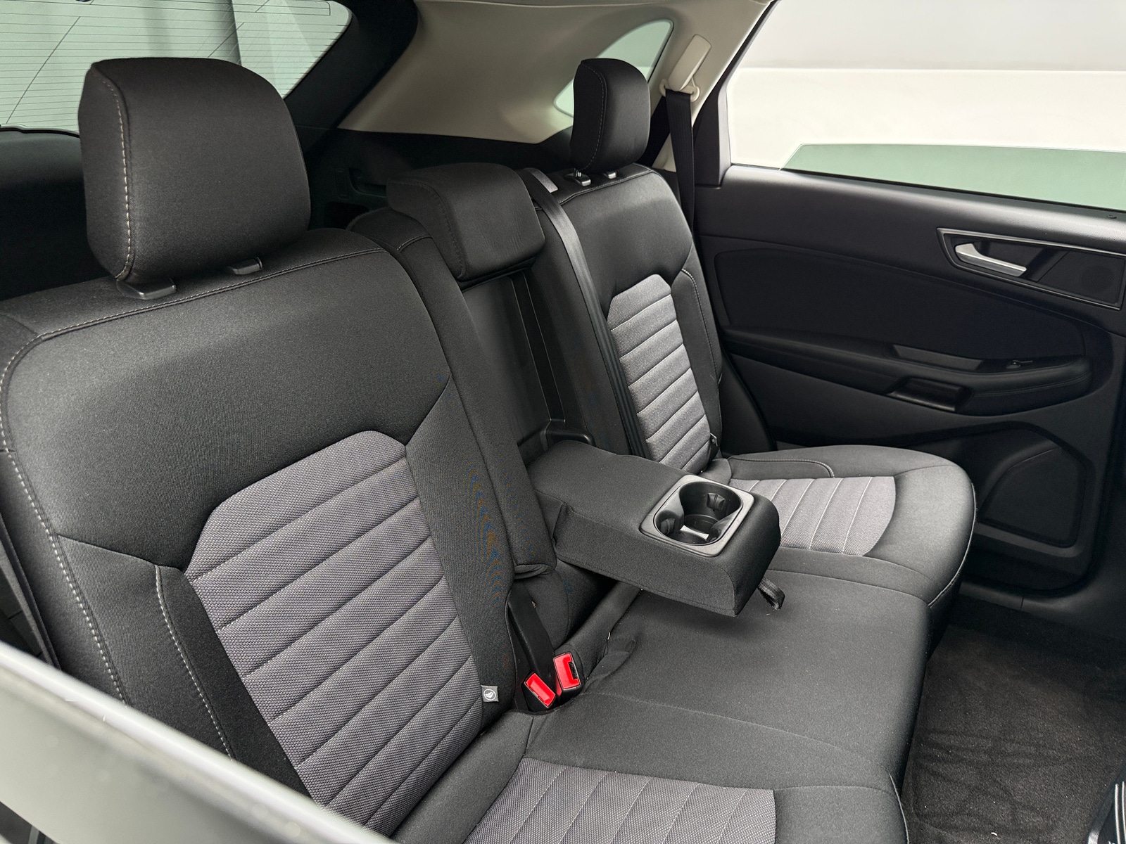 Thumbnail: 2019 Ford Edge - 6