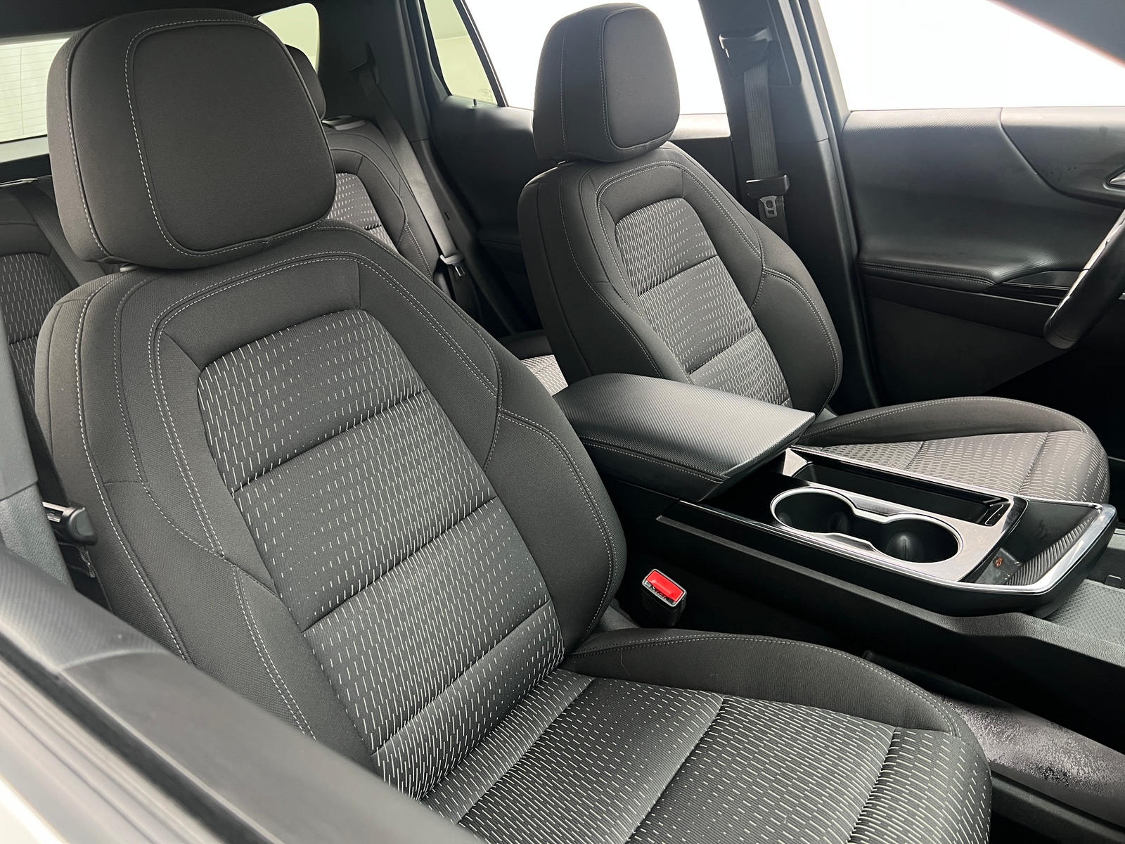 Thumbnail: 2025 Chevrolet Equinox - 2