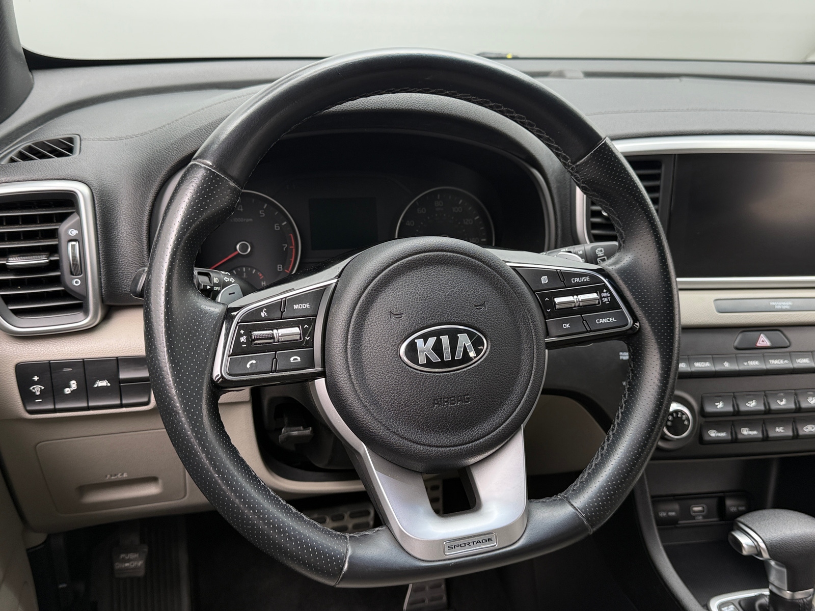 Thumbnail: 2020 Kia Sportage - 4