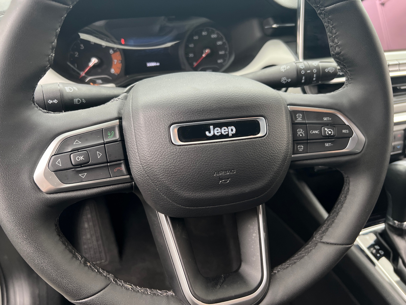 Thumbnail: 2023 Jeep Compass - 4