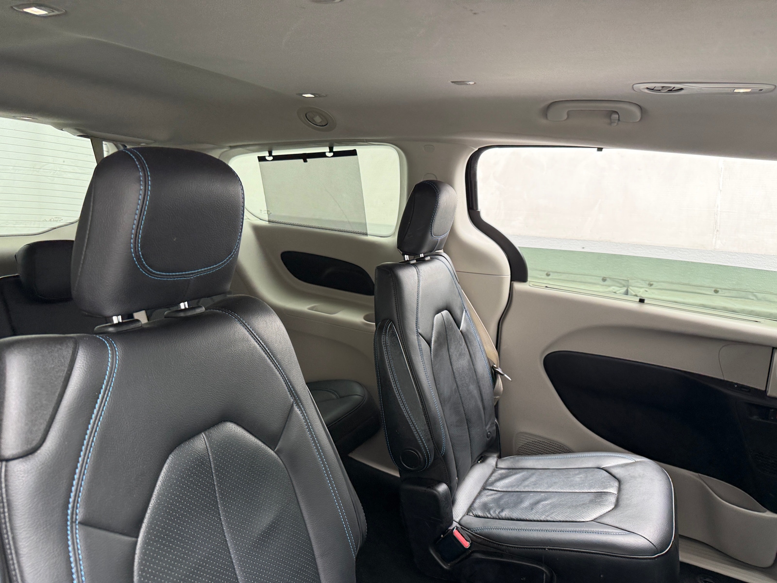 Thumbnail: 2021 Chrysler Pacifica - 5
