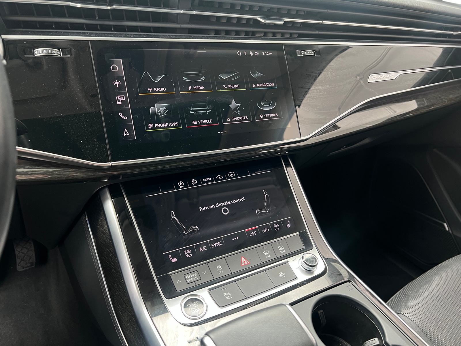 Thumbnail: 2022 Audi Q7 - 3