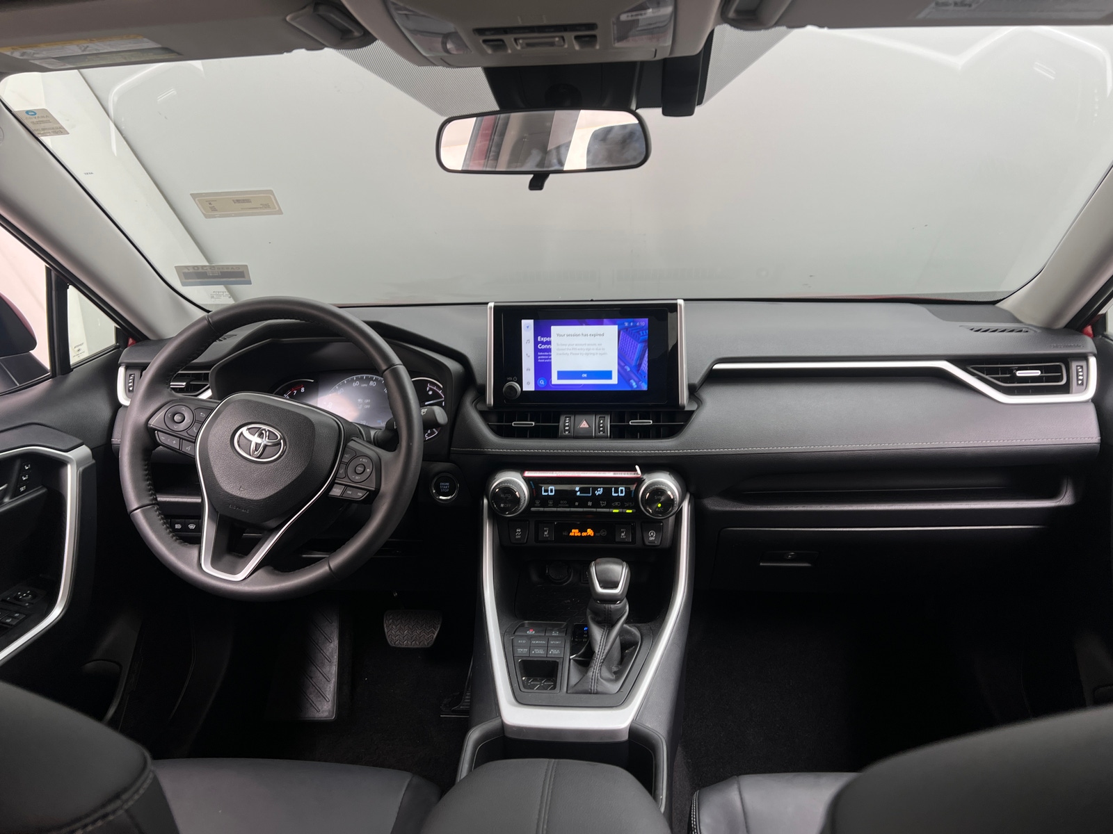 Thumbnail: 2024 Toyota RAV4 - 2