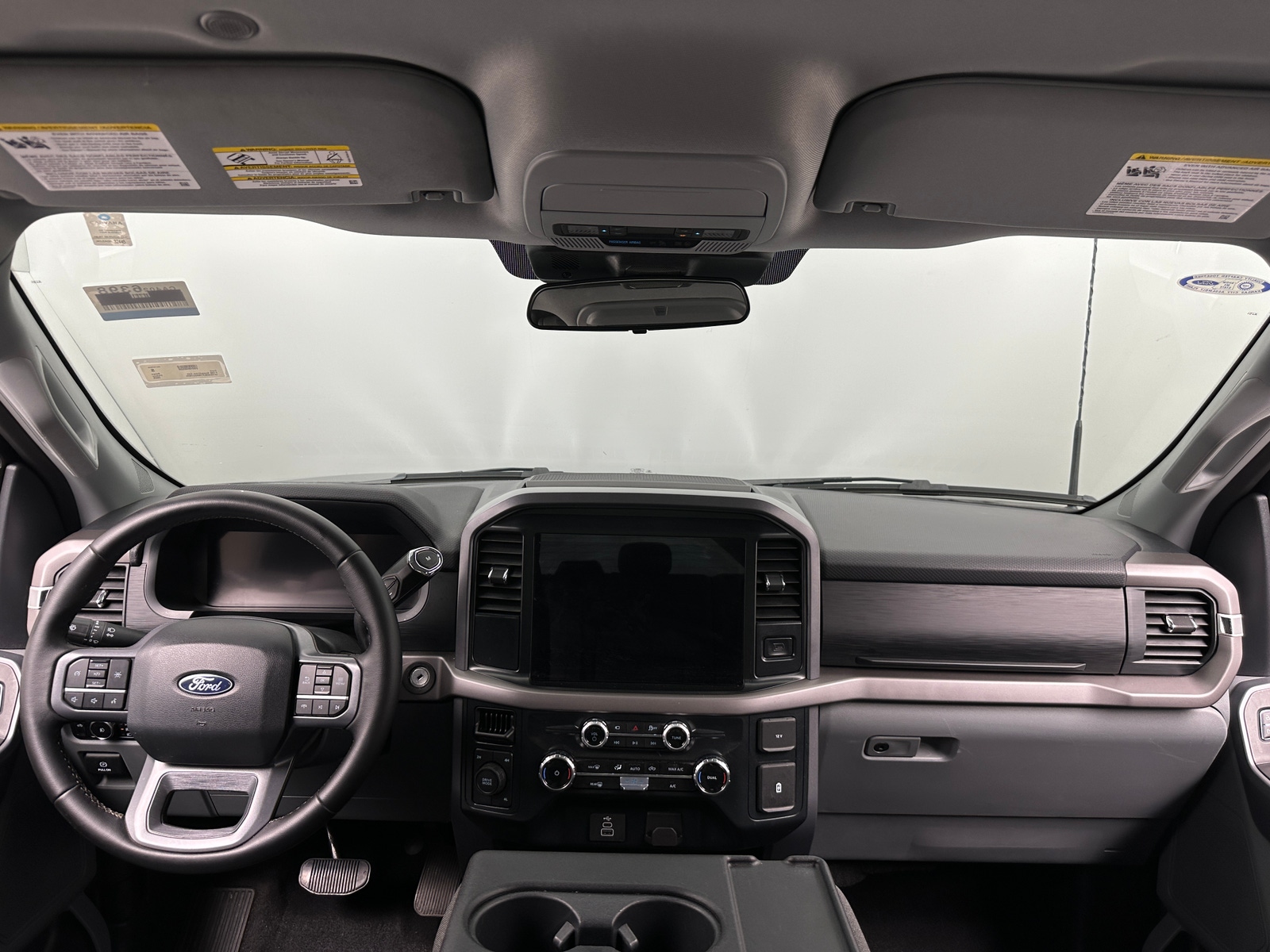 Thumbnail: 2025 Ford Econoline - 3