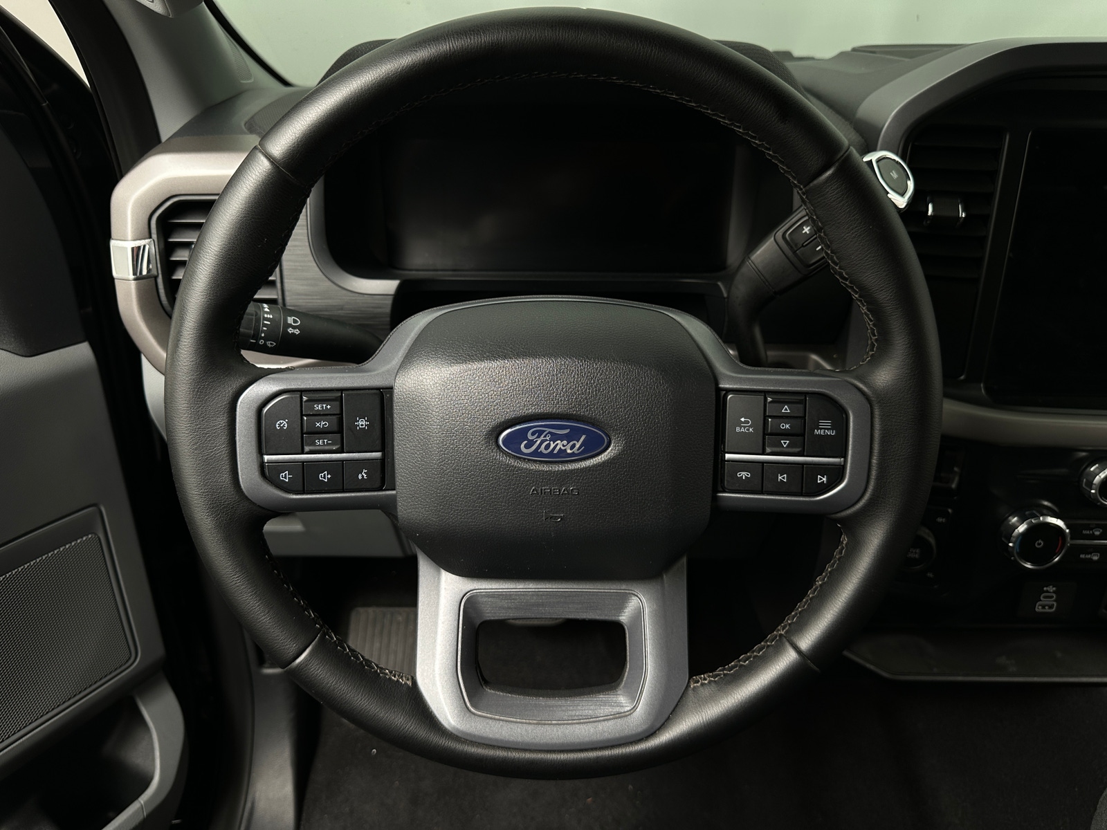 Thumbnail: 2025 Ford Econoline - 5