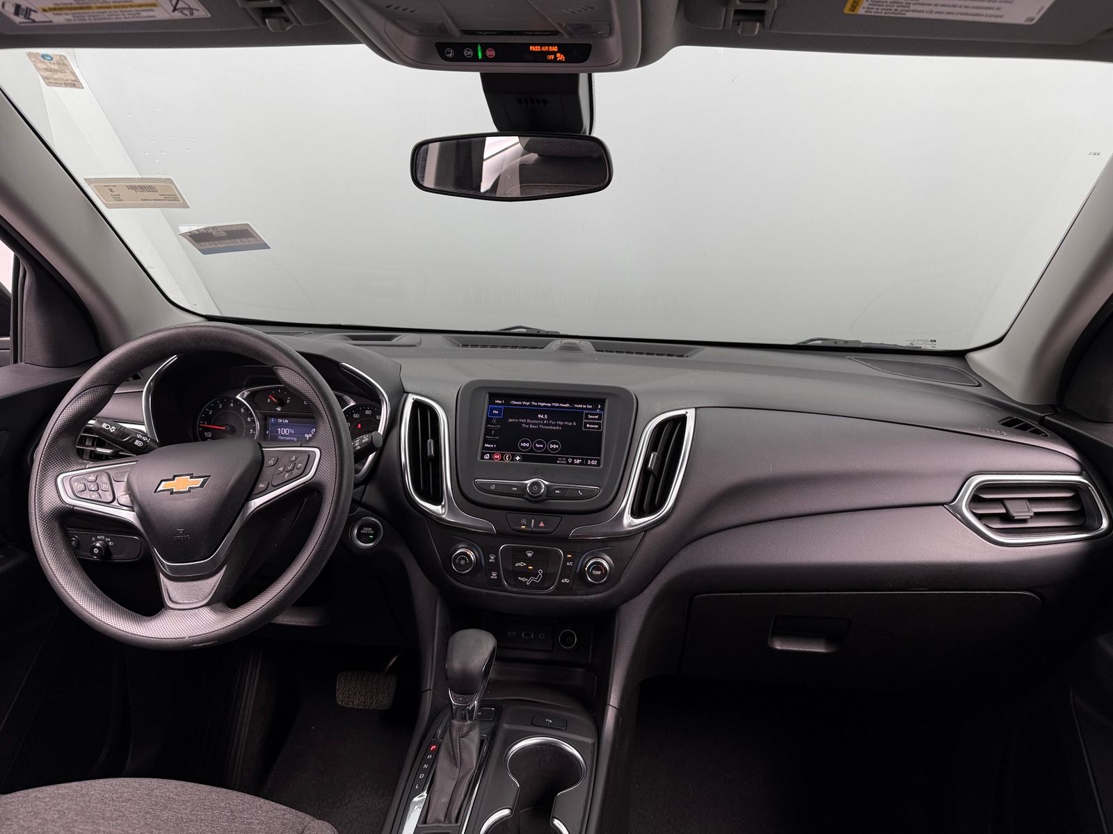 Thumbnail: 2022 Chevrolet Equinox - 3