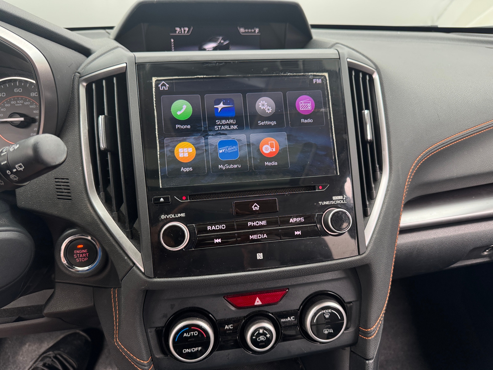 Thumbnail: 2019 Subaru Crosstrek - 3