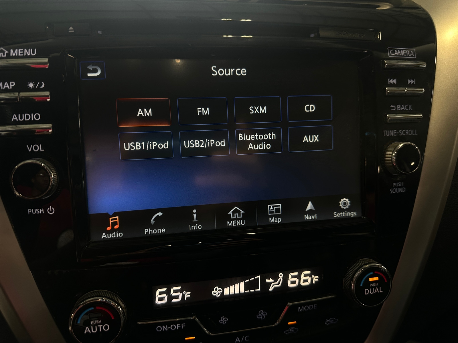 Thumbnail: 2016 Nissan Murano - 3