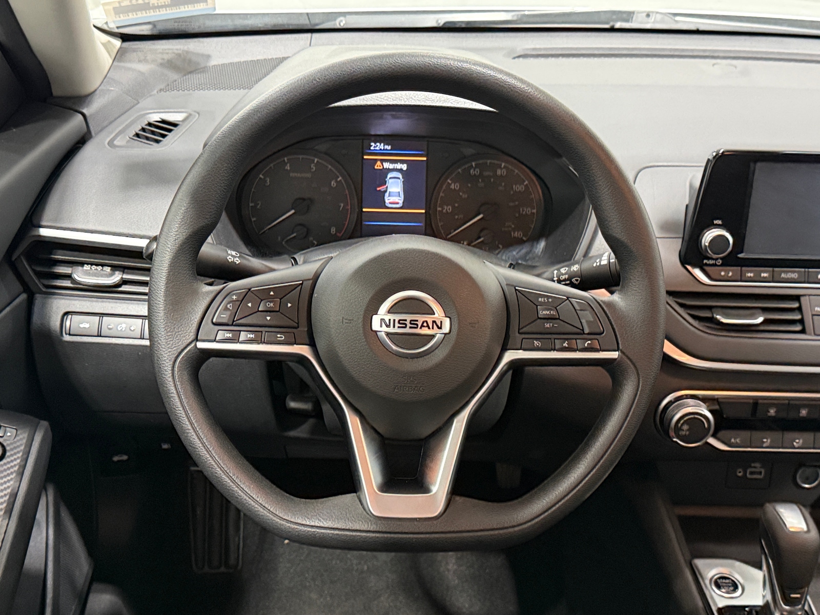 Thumbnail: 2022 Nissan Altima - 5