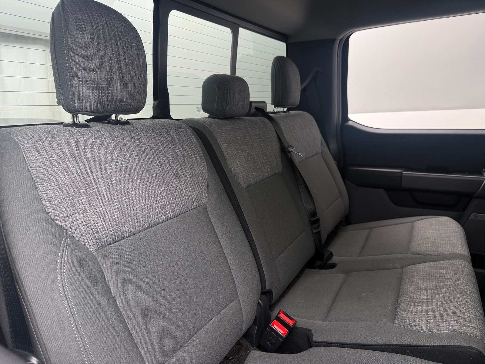 Thumbnail: 2021 Ford Econoline - 6