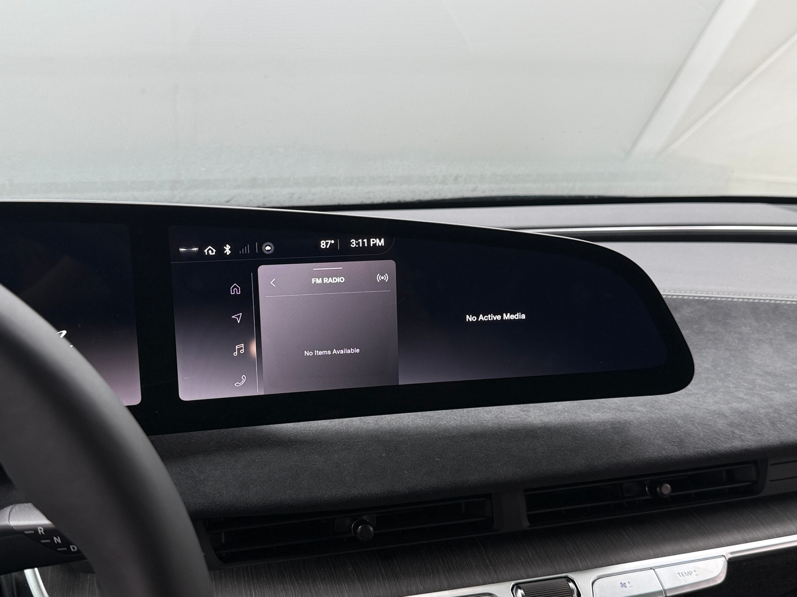 Thumbnail: 2023 Lucid Air - 3