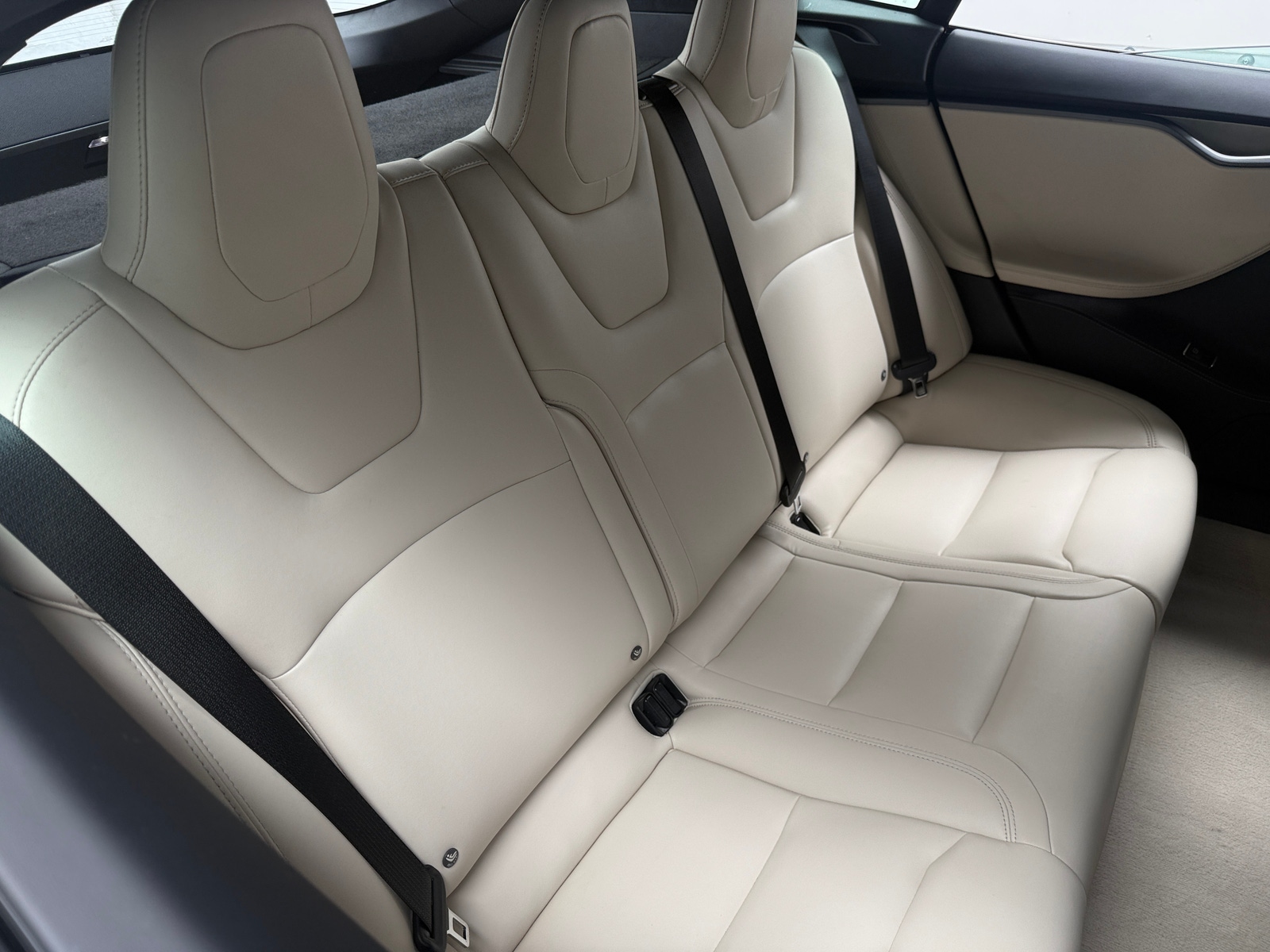 Thumbnail: 2020 Tesla Model S - 5