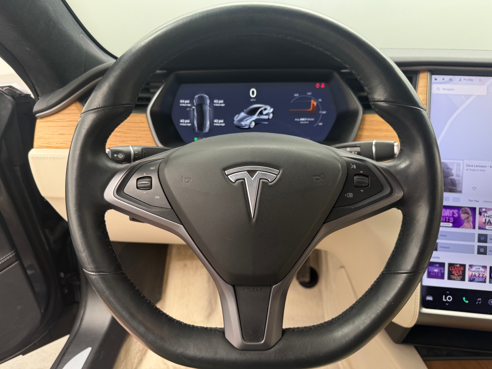 Thumbnail: 2020 Tesla Model S - 4