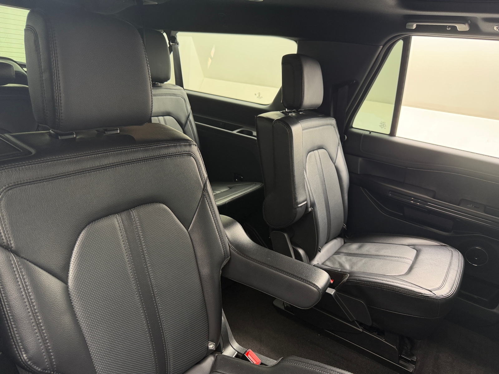 Thumbnail: 2021 Ford Expedition MAX - 5